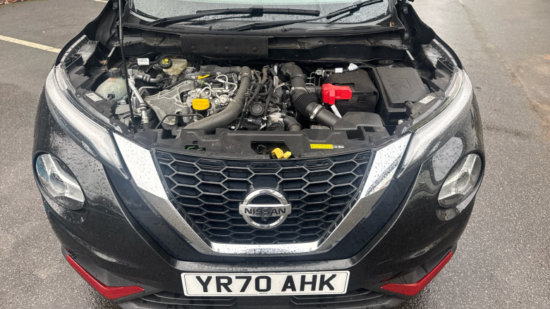 Nissan Juke 1.0 DiG-T N-Connecta 5dr Petrol Hatchback